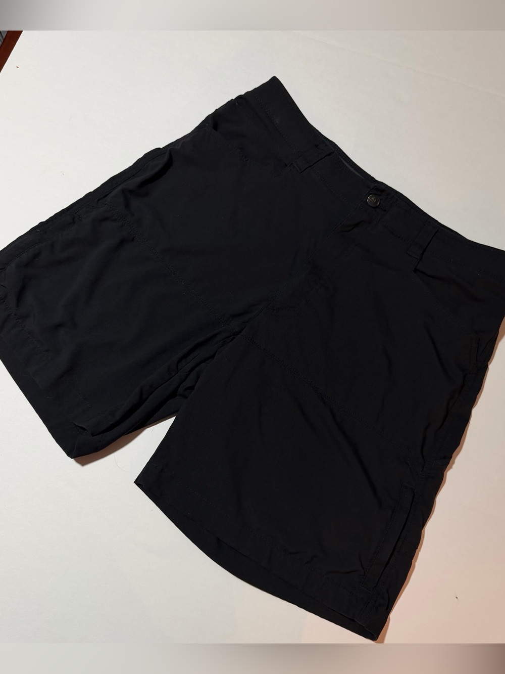 WranglerCargo  Black Flat Front Men's Shorts size 34